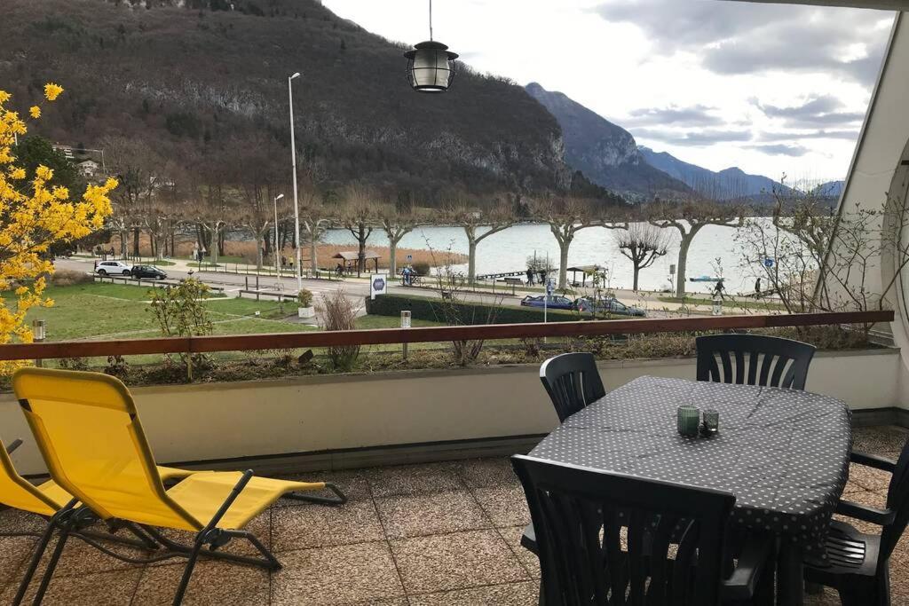 Chez Jacques - Terrasse Avec Vue Lac Et Montagne Annecy Eksteriør bilde